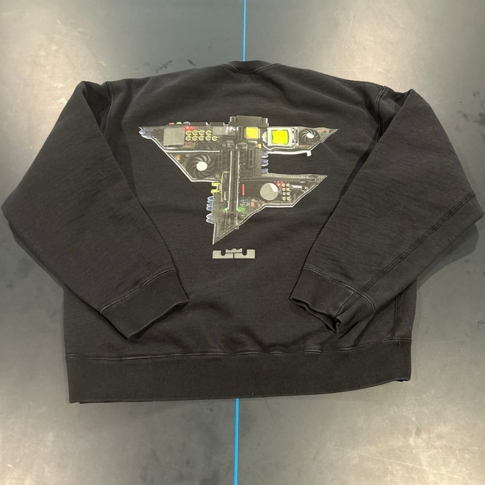Nike Lebron James Faze Clan Fleece Crew Sweatshirt Size Medium Black